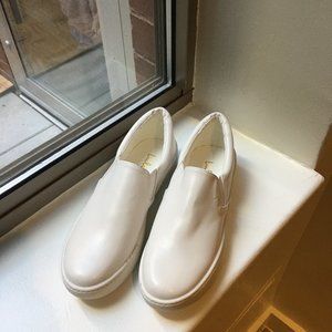 Dylann White Slip-On Flatform Sneakers
